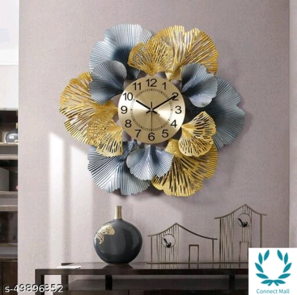 Attractive  Metal Wall Clock -  Free Size, Metal, Wall Clock, Pack of 1